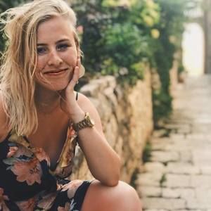 Meet your Posher, Sarah